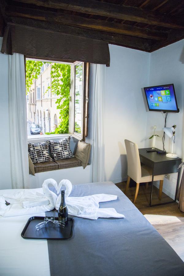 Do-Do Navona Suites Rome Exterior photo